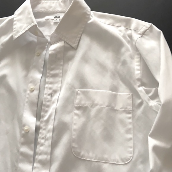 Uniqlo White Dress Shirt - Picture 2 of 4